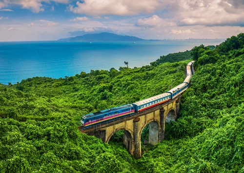 Vận tải đường sắt 'lao đao' do dịch COVID-19